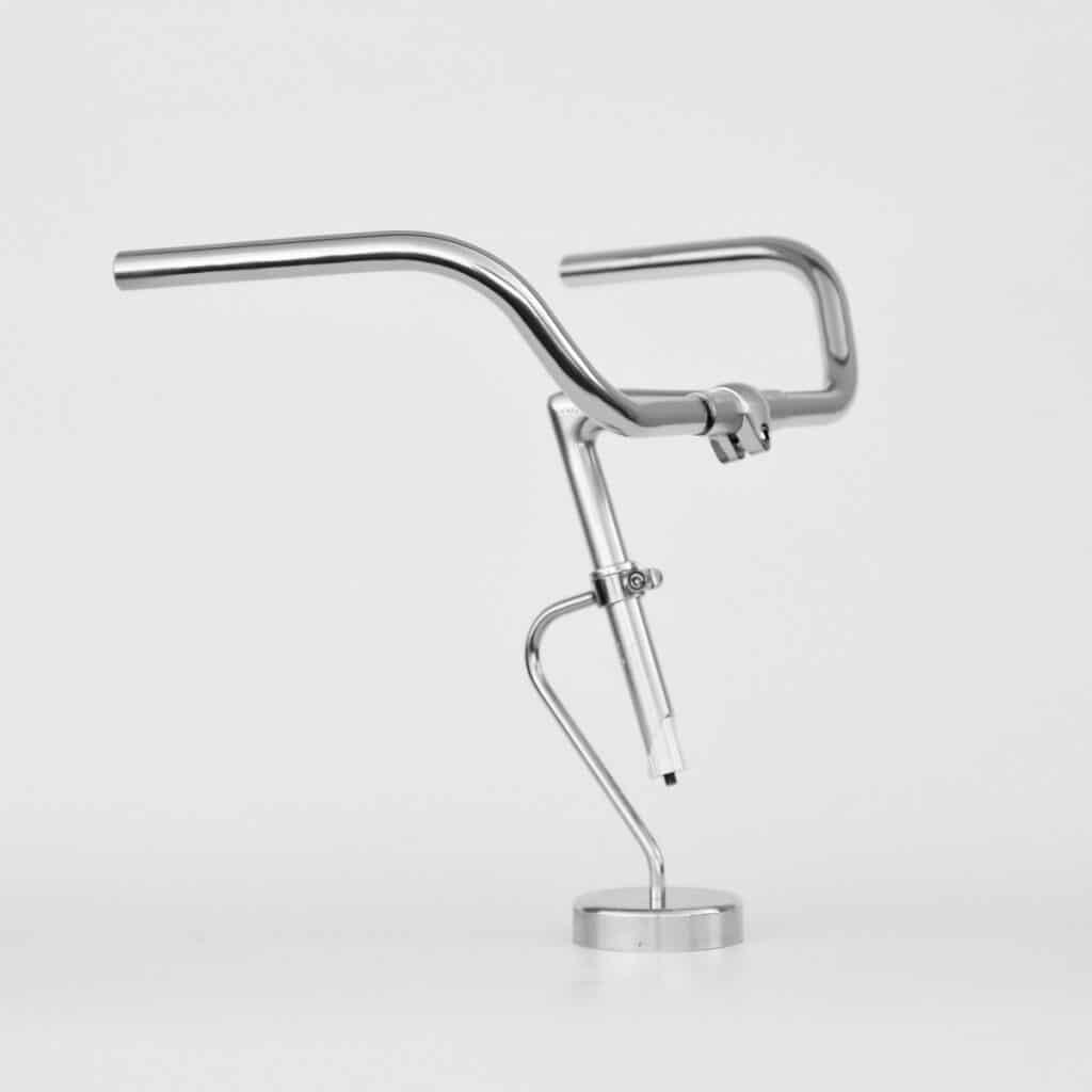 Nitto Bosco handlebars for relaxed, upright posture on a city bike
